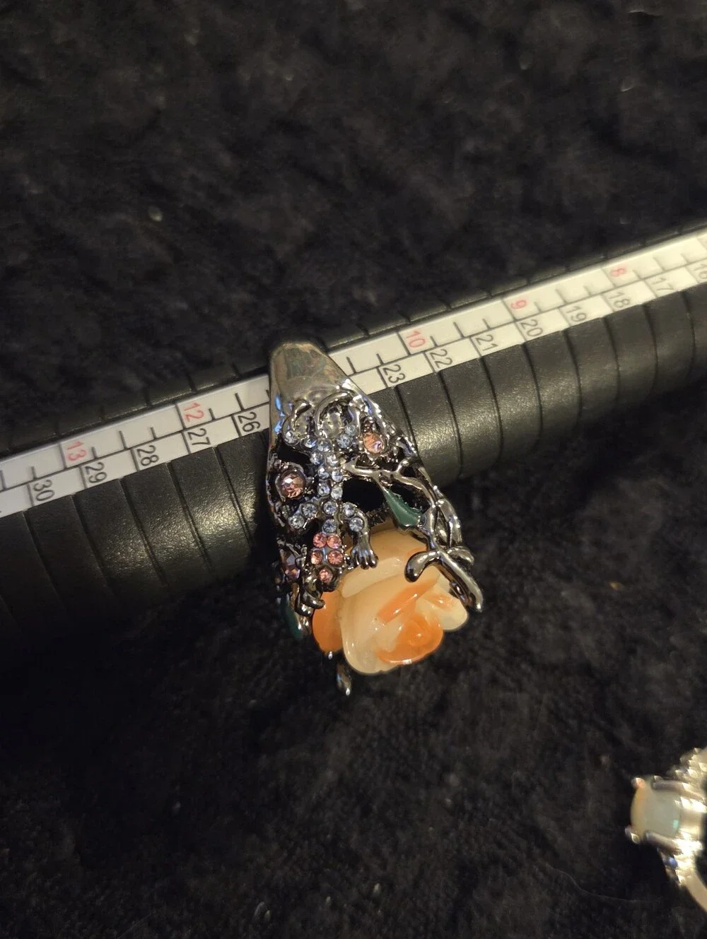Vintage Gothic Peach Carved Rose Statement Ring Black Gunmetal Rhinestone